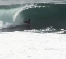 Tomas Castro bodyboarding