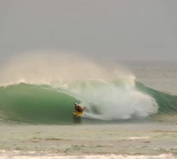 bodyboarding Sumatra